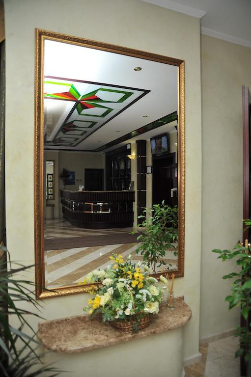 Slava Hotel Zaporizhia Exterior foto